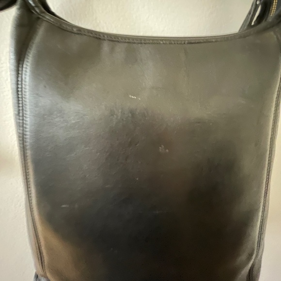 Vintage 2000s Coach Bucket Bag - Picture 4 of 10